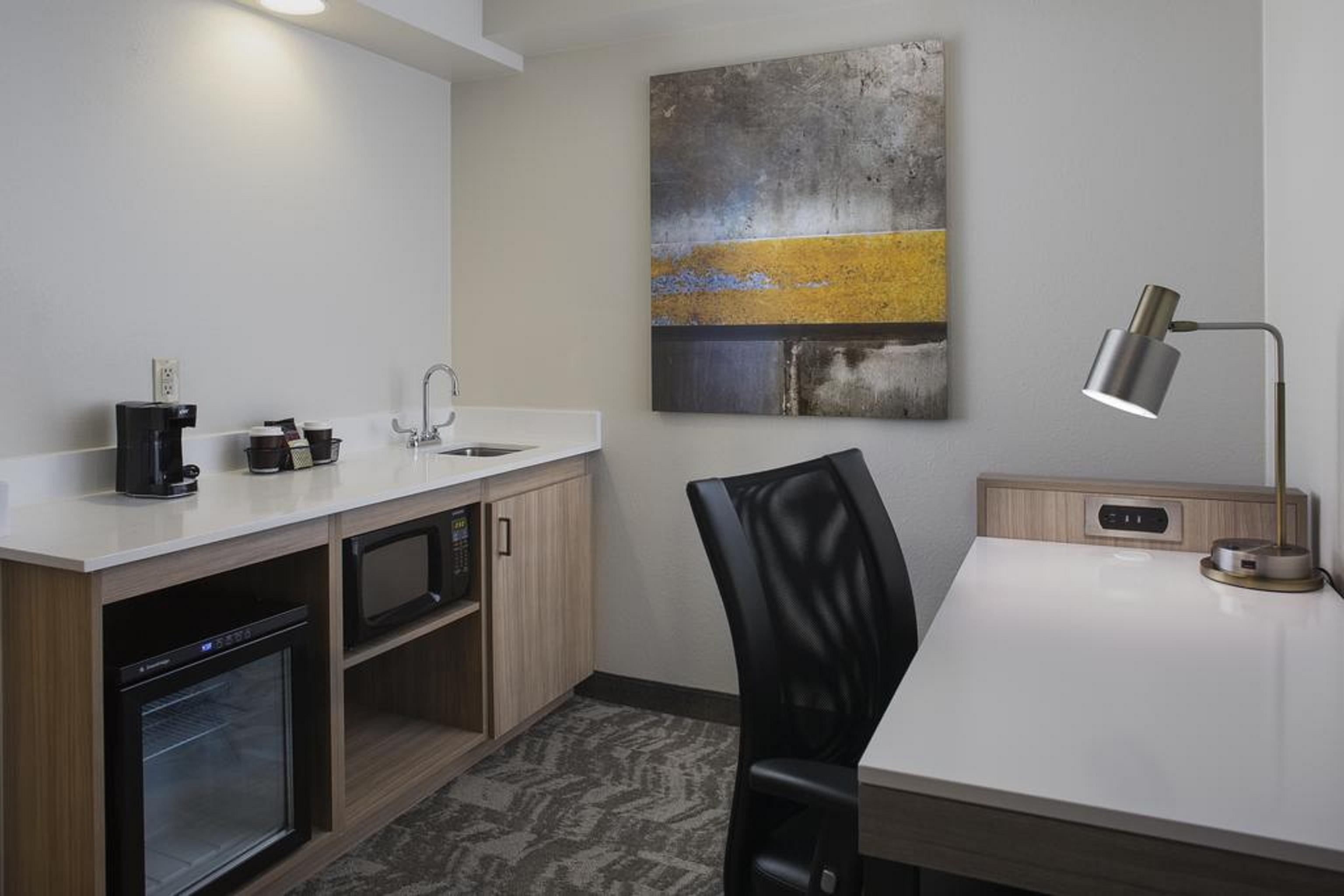 Springhill Suites By Marriott New Orleans Warehouse Arts District Exterior photo