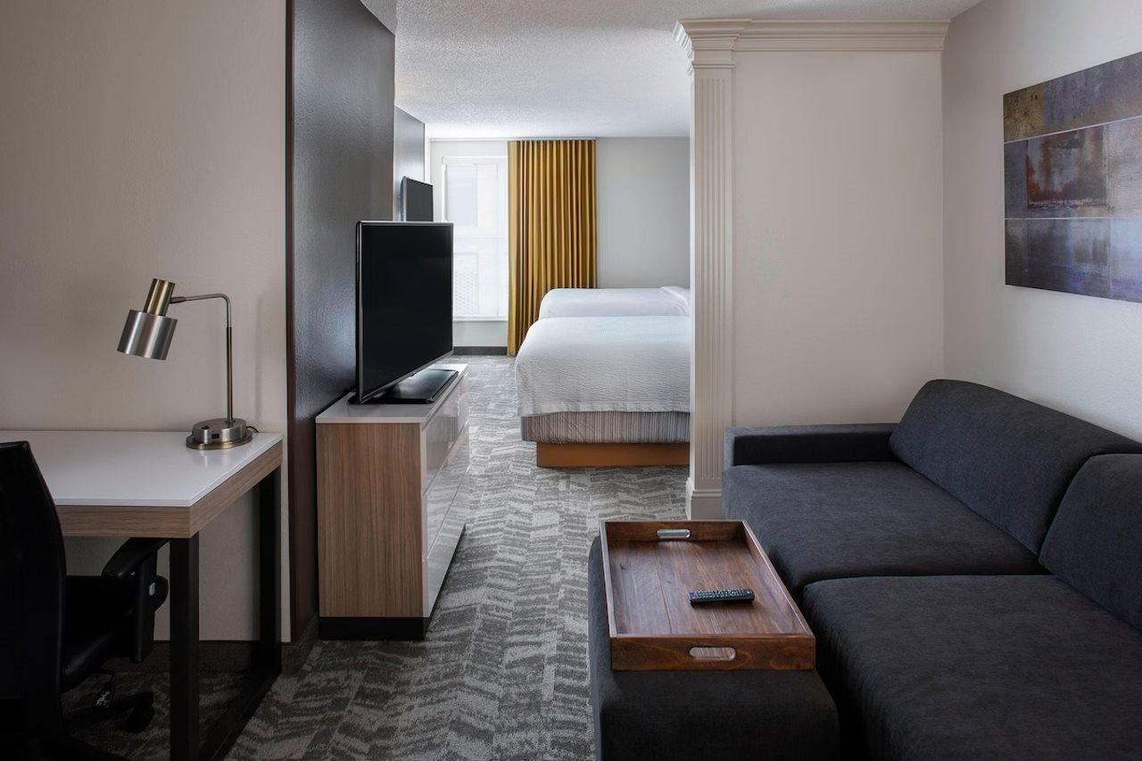 Springhill Suites By Marriott New Orleans Warehouse Arts District Exterior photo