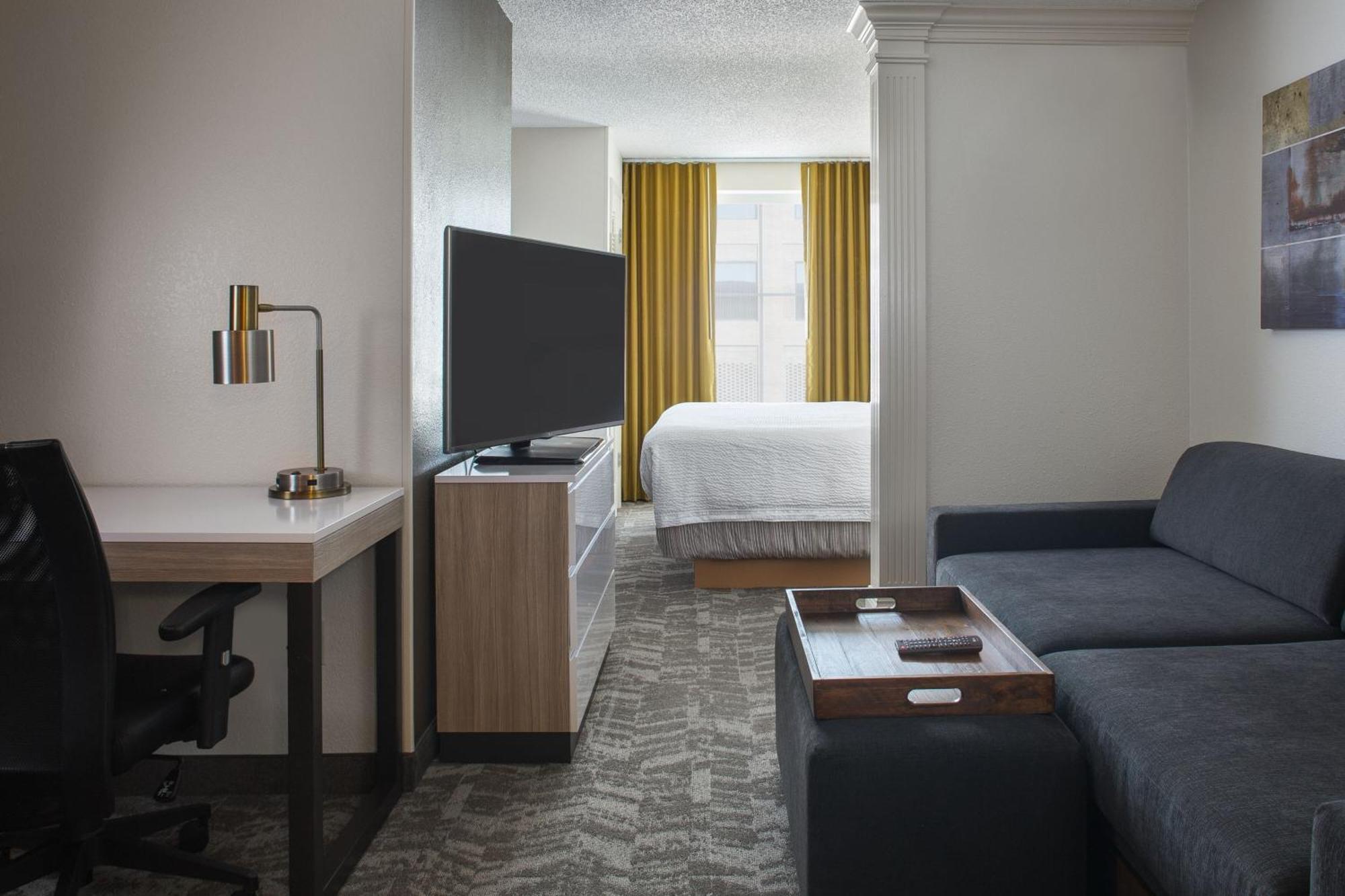 Springhill Suites By Marriott New Orleans Warehouse Arts District Exterior photo