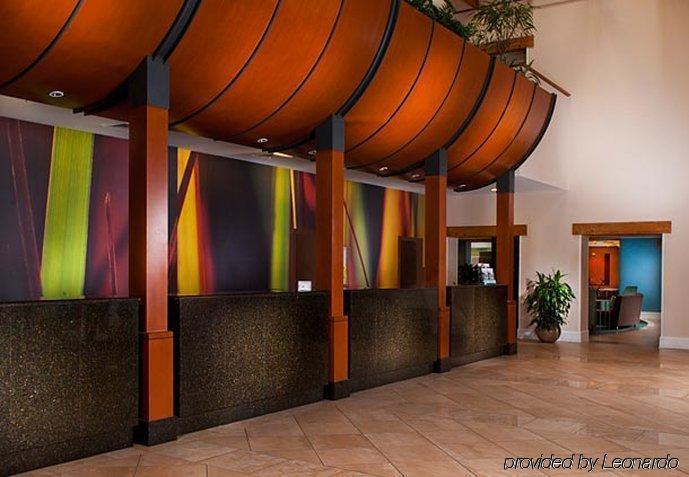 Springhill Suites By Marriott New Orleans Warehouse Arts District Interior photo